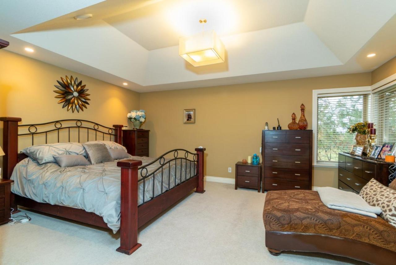 Pitt Meadows Cedar Manor Bed And Breakfast מראה חיצוני תמונה