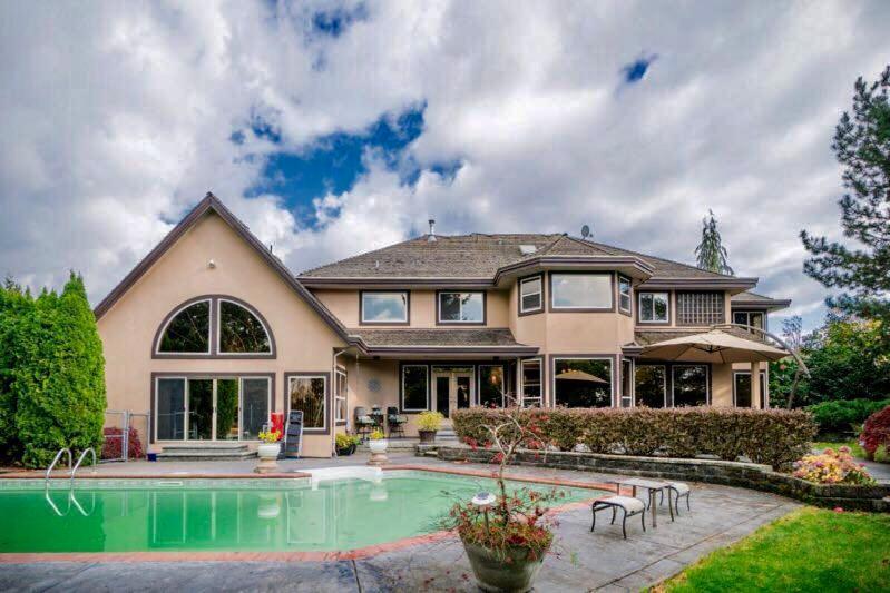 Pitt Meadows Cedar Manor Bed And Breakfast מראה חיצוני תמונה