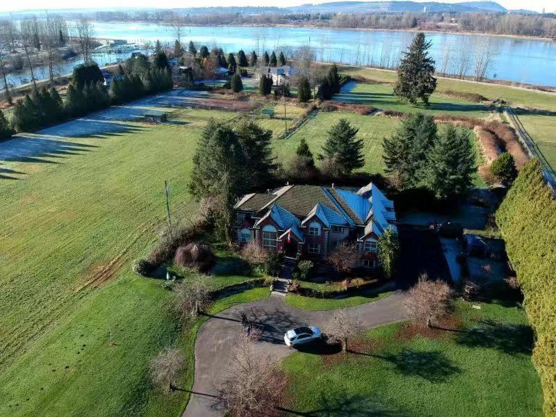 Pitt Meadows Cedar Manor Bed And Breakfast מראה חיצוני תמונה
