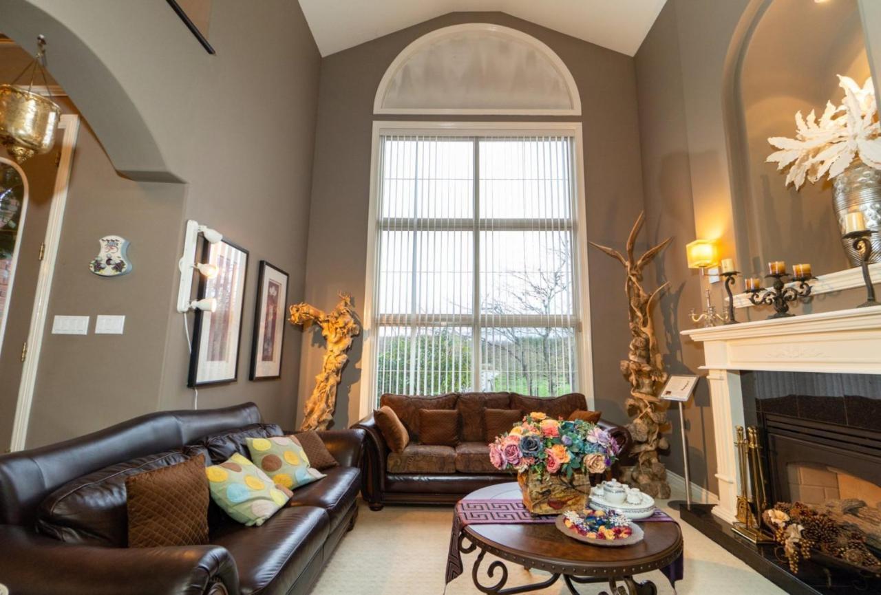 Pitt Meadows Cedar Manor Bed And Breakfast מראה חיצוני תמונה